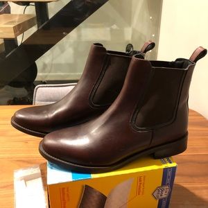 Reddish/Brown Thursdays boots